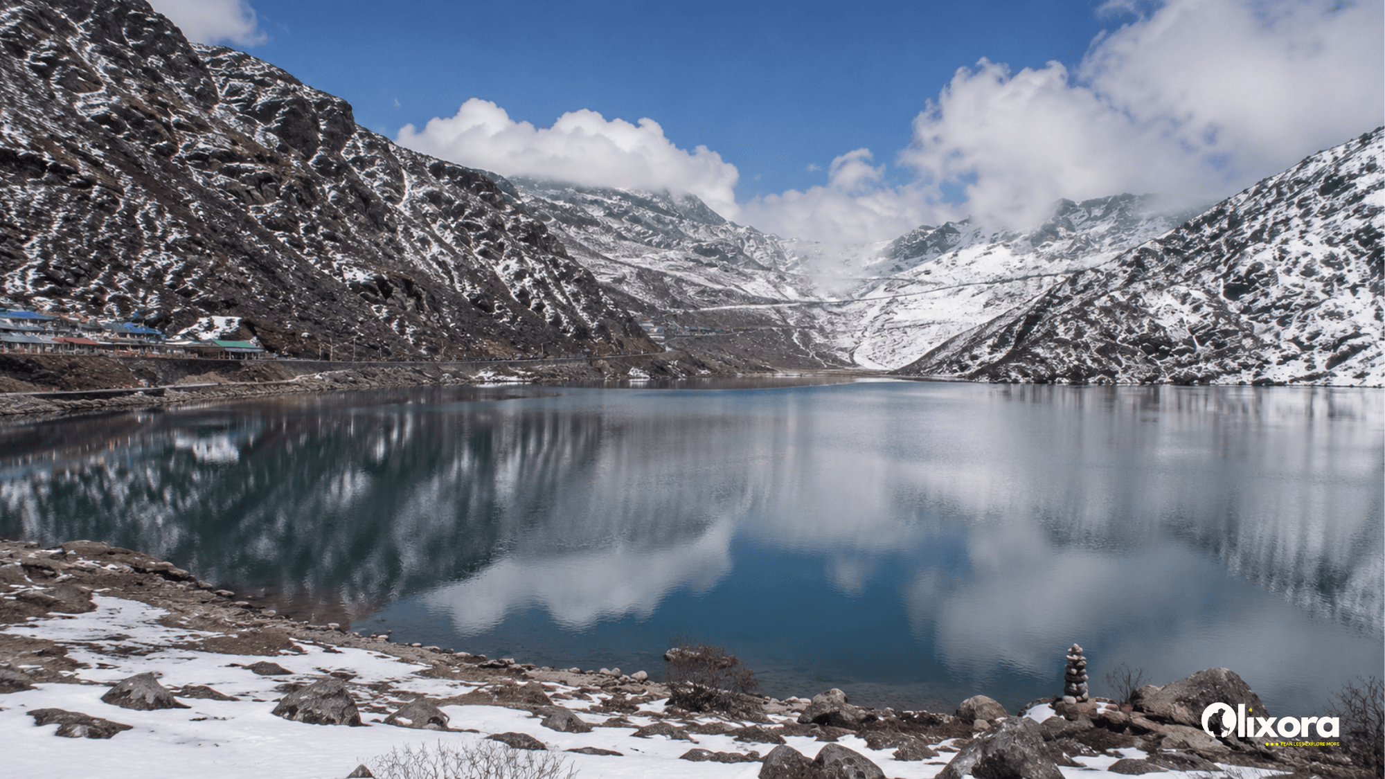 Tsomgo Lake Hero Image
